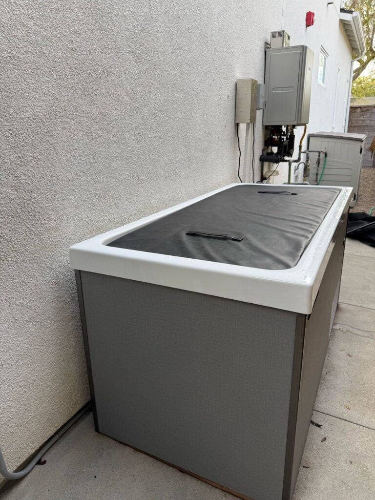 Aquavoss Model 1 | Fully Integrated Outdoor Cold Plunge System - Image 19