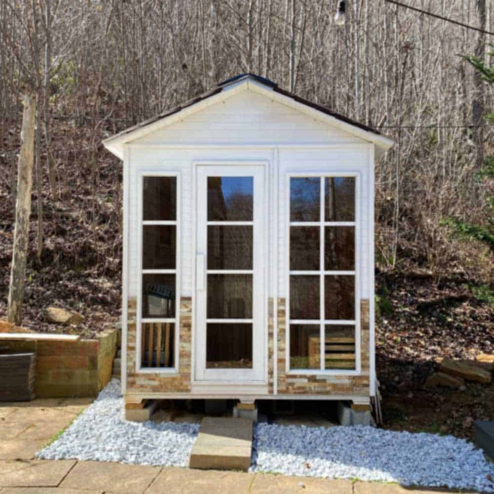 Aleko Outdoor Canadian Red Cedar Sauna: 4-6 Person - Stone Finish - Bitumen Roofing - Image 5