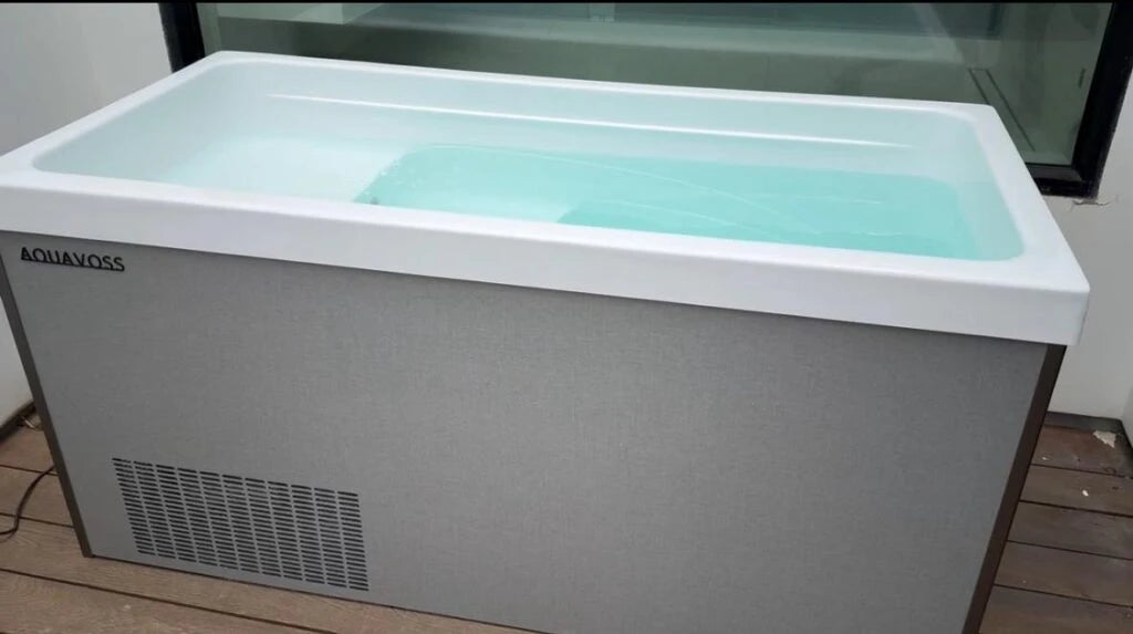 Aquavoss Model 1 | Fully Integrated Outdoor Cold Plunge System - Image 16