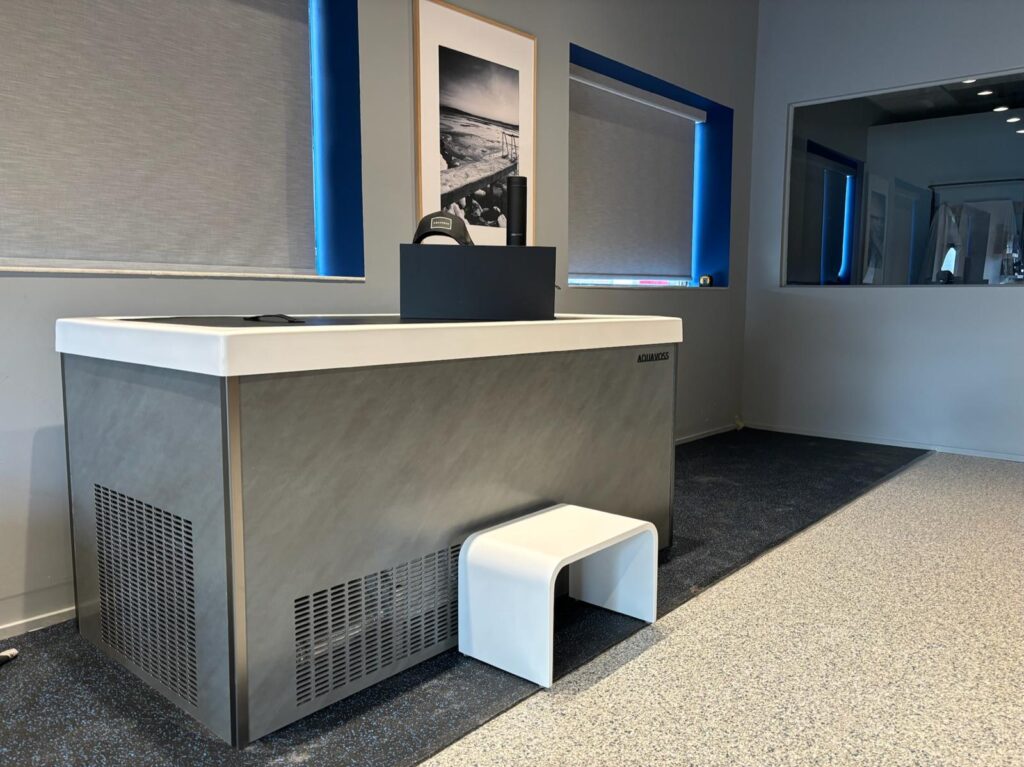 Aquavoss Model 1 | Fully Integrated Outdoor Cold Plunge System - Image 10